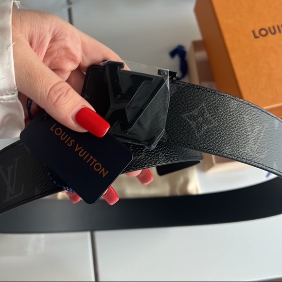 Brand new Louis Vuitton men’s size 90 (36). Never worn - Picture 7 of 8